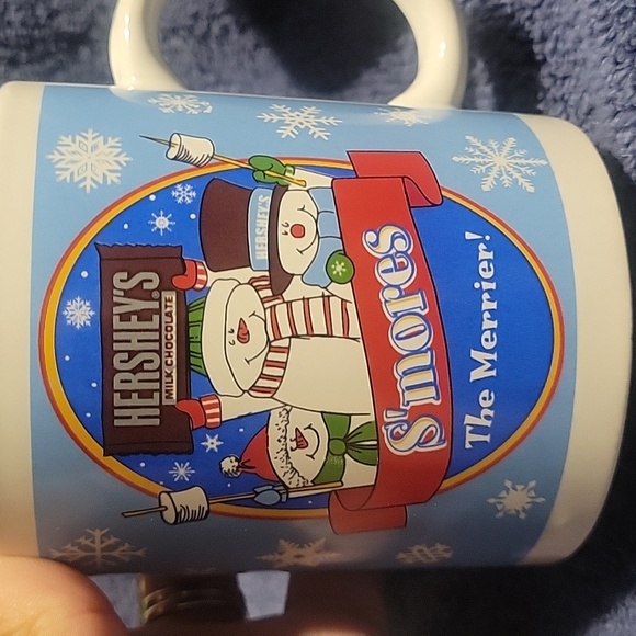 Hershey's S'mores The Merrier Holiday Winter Chocolate Mug Cups Cocoa Coffee - Picture 2 of 7